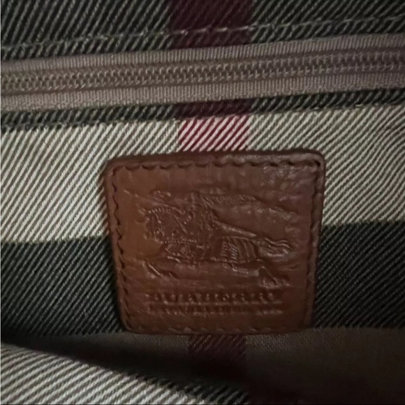 Burberry Packable Shopping Tote in Canvas & Leather - Picture 6 of 8